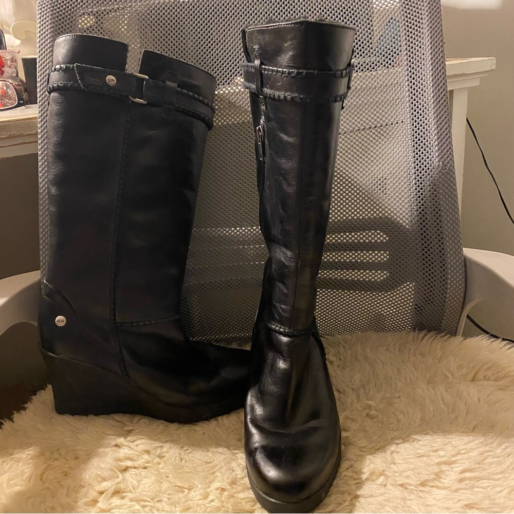 UGG Black Women's Winter Boots
